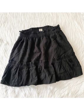 Aritzia Sunday Best black tiered skirt